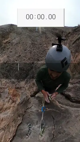 How long does it take to build an anchor? It may not seem like much, but when doing this on a multipitch, every inefficiency adds up! #sport #rockclimbing #outdoorclimbing #campbum #rockclimbingvideos #fyp #sportclimbing 