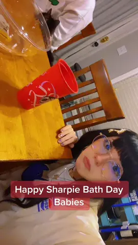HOMESTUCKIE TIME  #rosehomestuckcosplay #jadehomestuckcosplay #roselalondecosplay #jadeharleycosplay #johnhomestuckcosplay #johnegbertcosplay #davehomestuckcosplay #davestridercosplay #homestuckcosplay #homestuck #roselalonde #jadeharley #johnegbert #davestrider #missjunebuggie #strifecos #urfavtoiletghost #homestuckday2023 #homestuckday #413 #homestuckparty #sharpiebath 