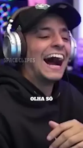 O CORINGA REAGINDO A ESSES VIDEOS É MUITO BOM #coringa  #loud_coringa  #engraçado #react  #reagindo  #loudcoringa  #loud  #spaceclipes  #fyy