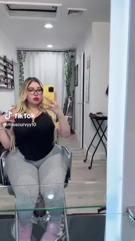 #misscurvydoll #foryou 