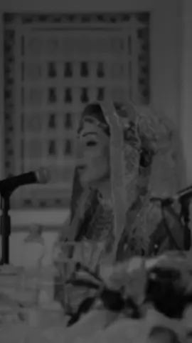 قلم قلبي تداين ورقة منك ❤️ #شهدالشمري #شعر #شعر_عراقي #fyp #fypシ #foryou #foryoupage #explore #explor #viralvideo #تصميم_فيديوهات🎶🎤🎬 #تصميمي #اكسبلورexplore #اكسبلور 