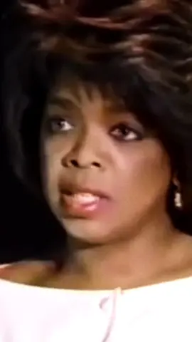 Oprah Winfrey interviews Drew Barrymore and her mother (1990). #interview #oprah #fyp #fypsounds #drewbarrymore 