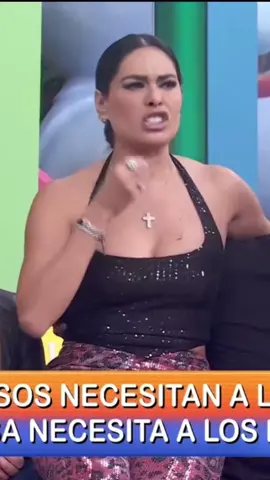 Galilea Montijo se va con todo contra pseudo-periodistas🫣🫣. Esto durante el debate del programa Hoy donde se buscaba conocer la postura de comunicadores y celebridades. #programahoy #galileamontijo #raularaiza #hoylohacestú #televisa #espectaculos  #entretenimiento #televison #netasdivinas #foryou #vengalaalegria #polemica #famososmexicanos #taniarincon #chismosos #viral #mujeresqueinspiran 
