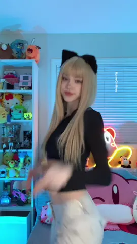 Im live! Come say hiy❤️ #gamer #kawaii #trend 