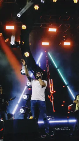 Sai desse show precisando de uma terapia🥲@Henrique e Juliano  #henriqueejuliano😍 #maiorsaudade #pva 