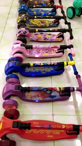 Children’s Flash Folding Scooter!!#tiktokshopbudol #TIKTOKBUDOL #toyforkids #scooter 