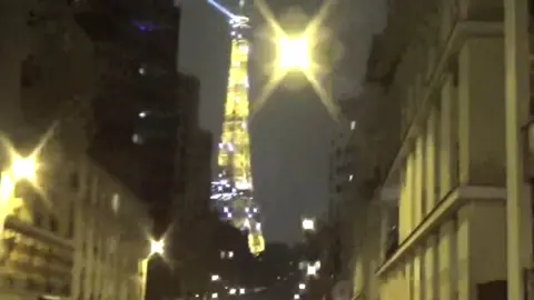 Just 1% ‘cause we were too busy living. Amo Parigi e amo noi @Nerissimaserpe 