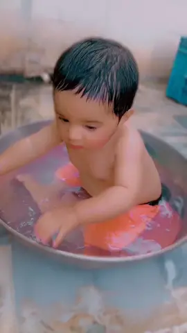 bath time 🤭😍😘#ahmad #cute #baby #foryou #viralvideo 