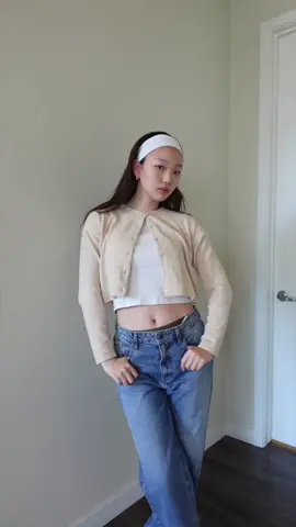 Dressing cute to help me feel better😪 #OOTD 