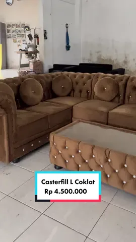Sofa Casterfill L Coklat  Rp 4.500.000 Untuk bertanya bisa langsung Hubungi CP 📲Phone/Whatsapp Admin 1 : 082227777891 Admin 2 : 081235688448 🏠Melayani bayar dirumah / Transfer 🏢Desa Sidorejo RT.24 RW.10 Kec.Pagelaran Kab.Malang (Depan Rumah Kepala Desa Sidorejo) ✔Semua yang ada di album REAL PICT&READY STOCK (FOTO ASLI KAMI DAN TIDAK AMBIL DARI INTERNET) #sofacester #sofakancing #sofapremium #sofamurahmalang #kursisofaminimalis #kursisofamurahmalang #sofamalang #kursisofablitar #kursisofakediri #kursisofatulungagung #sofakepanjen #sofadampit #kursisofamewah