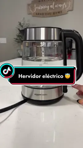 Hervidor electrico - Amazon Basics 🤩 #amazonfinds #amazonhome #ASMR #amazonespaña #amazonbasics #hogar #tips #agua #cocina #viral 