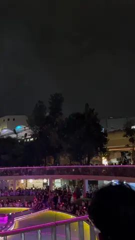 Gerimis, Blok M, Sabtu malam dan Hivi!✨#hivi #hivijakarta #blokm #tamanliterasi 