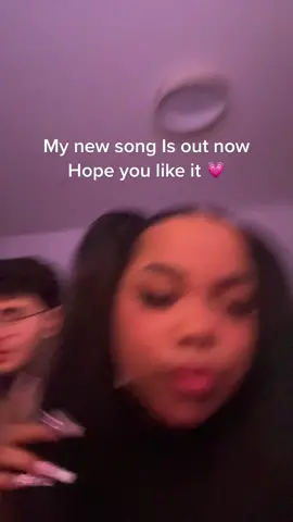 LOVE YAAAAA #dontgiveup #newmusic #foryou #zoewees #loveu #behindthesong #CONTROL 