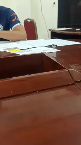 công an phường xuân là làm việc không mặc đồng phục  lỗi vi phạm giao thông mà việc cả chục tờ giấy 2 tiếng đồng hồ