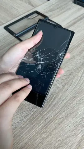 terrible 😔#phonecase #s23ultra #phone #samsung  #test #droptest #screen   #supcase #fyp #foryou 