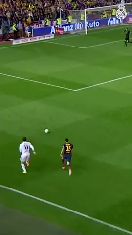 Garet Bale Drebling vs Barcelona #garet  #garethbale  #realmadrid  #barcelona  #fyp #viral #tiktok 