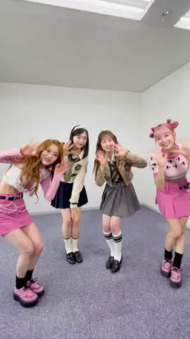 STAYCのスミンさん＆シウンさんと #印結びチャレンジ 🥷🧸 #AKB48 #どうしても君が好きだ #印結びダンス #STAYC #ステイシー   @STAYC @STAYC Japan Official  #Sumin #スミン #수민 #Sieun #シウン #시은 #小栗有以 (Yui Oguri) @小栗有以  #本田仁美 (Hitomi Honda) #혼다히토미  @ひぃちゃん🍞 