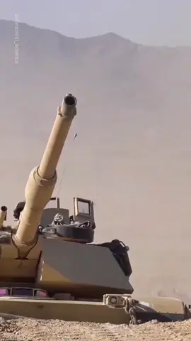 M1 Brams, tanque de guerra de terceira geração dos Estados Unidos. Tem um peso acima dos 61.000 mil quilos e custa mais de 6 milhões de dólares. #usarmy #tankabrams #warvehicles #powerarmy #exército #blindados 