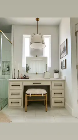 Calling all neutral lovers🤍 #fyp #picture #hometok #homedecor #homedesign #neutralaesthetic #cozyhome #bathroomdesign #vanity #foryou 
