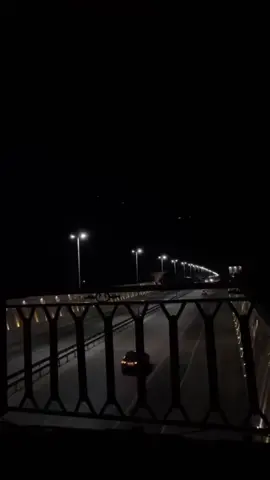 #niye kimese hormet qoyanda tez özünnən çıxır???? özünü əvəzolunmaz bir şey hesab edir!😏🤔🤦 #ona görədə biraz qabirgadan qalın olmaq yaxşı birseydi. vecinə almamaq gözəl hisdi. onda hörmətli olursan!!! ama bacara bilene! #kesfetteyiz #kesfetteyiz #gecne 