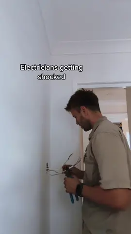 I think everyones the second reaction regardless 😂 #tradie #tradietok #tradietiktok #tradiesoftiktok #apprentice #apprenticeship #tradesperson 