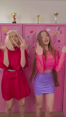 Kitty or Tina? 🥰😍❤️ #timtin #crazycasa #dancing #trending #school #highschool #recommendations #fyp #hair #Love 