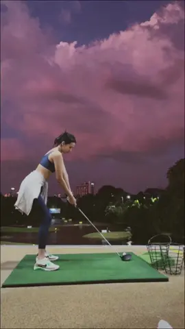 #anyageraldineee #anyageraldine #golf #golftiktok #biduan #dangdut #ambyar #koplo #singer #cover #xyzbca #xyzcba #masukberanda #fypシ #fyp #foryourpage #fypシ゚viral #fypdongggggggg #fy #fypage #fypp #fypgakni #masukberandafyp #viral #trending #trendingvideo 