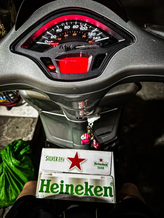 𝑀𝑜̣̂𝑡 𝑛𝑔𝑎̀𝑦 𝑛𝑎̀𝑜 𝑑̵𝑜́, ℎ𝑦 𝑣𝑜̣𝑛𝑔 𝑐ℎ𝑢́𝑛𝑔 𝑡𝑎 𝑐𝑜́ 𝑡ℎ𝑒̂̉ 𝑏𝑢𝑜̂𝑛𝑔 𝑏𝑜̉ 𝑣𝑎̀ 𝑐ℎ𝑢̛̃𝑎 𝑙𝑎̀𝑛ℎ 𝑘ℎ𝑜̉𝑖 𝑛ℎ𝑢̛̃𝑛𝑔 𝑣𝑒̂́𝑡 𝑡ℎ𝑢̛𝑜̛𝑛𝑔. 𝑀𝑎̀ 𝑐ℎ𝑢̛𝑎 𝑎𝑖 𝑡𝑢̛̀𝑛𝑔 𝑥𝑖𝑛 𝑙𝑜̂̃𝑖, 𝑡ℎ𝑎̀ 𝑐𝑜̂ 𝑑̵𝑜̛𝑛 𝑐𝑜̀𝑛 ℎ𝑜̛𝑛 𝑡𝑜̂̉𝑛 𝑡ℎ𝑢̛𝑜̛𝑛𝑔...!