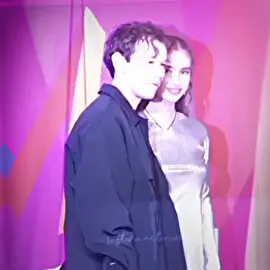 The way they are holding hands😩❤️‍🔥@Marcus & Martinus @noragartland #marcusandmartinus #noragartland #4u #fyp #fypシ #fypシ゚viral #viral #trend #coldplay #xyzbca #fyppppppppppppppppppppppp #tiktok 