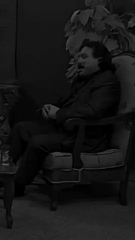 الجنه تحت اقدامه....🤕#تصميمي #خضير_هادي #شعر_عراقي #تصميم_فيديوهات🎶🎤🎬 #ستوريات #شعروقصايد #المصمم_عبودي🇸🇾 