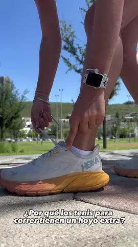 La manera correcta de amarrarte las cintas para correr🏃🏼‍♀️👟 @HOKA  #runningshoes #runninghacks #runningshoelaces #run #Running #shoesaddict #hoka #Fitness #runner 
