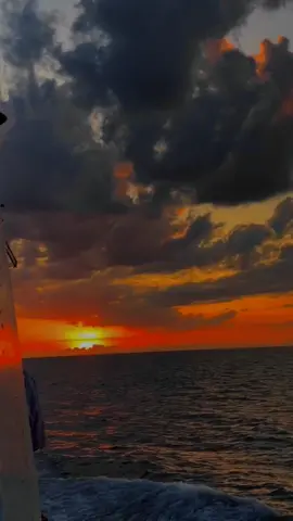 Oh ayah dan ibu #ayahibu #perjuanganhidup #doaramadhan #ramadhanstory 