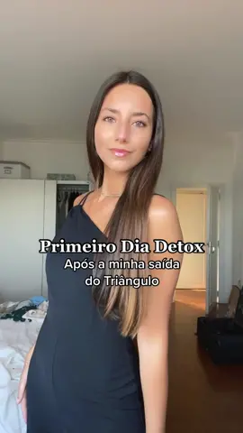 Primeiro Dia Detox 💚⚡️💪🏼 Receita do smoothie bowl está no meu Insta Story —> @alicesantos0204  #alicesantos #alicesantostvi #detox #minivlog #vidasaudavel 