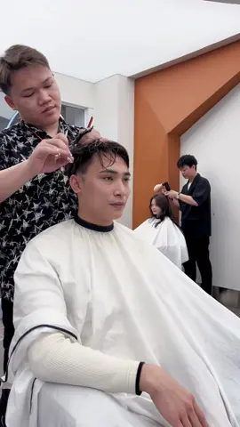 Đừng bao giờ coi thường ước mơ của người khác...... Phần 2 #hungalvin #alvinsalon #salonalvin 