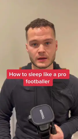 How to sleep like a pro footballer #sleep #profootball #prosoccer #football #Soccer #sportmotivation #footballplayers #footballtiktok #motivationadvice #sportsoftiktok #soccerplayer #footballer #profootballer #footballjourney 