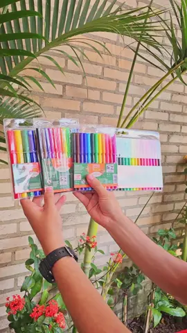 Conhecendo juntos a linha de canetinha Leo e Leo . #papelaria #canetinhas #leoeleo