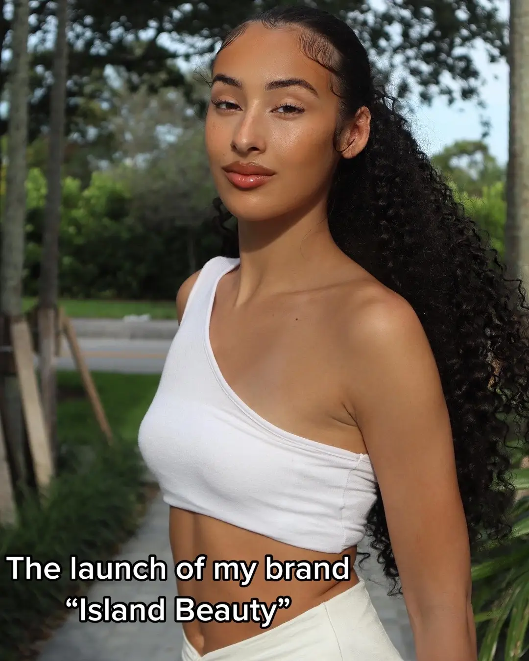 🏝️💙 #fy #fyp #beauty #islandbeauty #business #businessowner #entrepreneur #launch #beautybrand #foryou #foryoupage #fypage #fypシ #ceo #photoshoot #artist #bts 