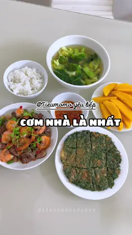 Gia đình 1 người hôm nay stress quá nên nấu hơi lố 🥴🥴🥴  #comnhalanhat #tieumomoo #tieumomoyeubep #vtvcab #AnCungTikTok #monngonmoingay 