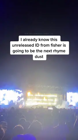 SLOW STEADY UNDRESS 🕺🏼#chrislake #fisher #coachella2023 #chrislakeb2bfisher #coachella #concert #edm #rave #housemusic #rhymedust #domdolla 