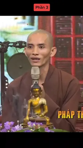 Sư thầy muốn đi tu. Bị gia đình hỏi 