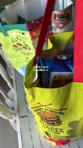my fav place🫐🥟 #traderjoes #traderjoeshaul #groceryshopping #groceries #groceryhaul #tj #tjs #haul #foodtiktok #FoodTok 