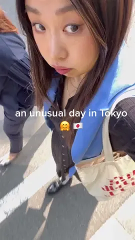 i love that we had matching colors too 🤣 #japan #tokyo #makingnewfriends #japanvlogger 