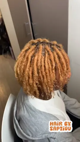 départ de locks au crochet instantané avec pointes bouclées sur afro blond ! 93 locks en tout ! envoie moi un dm sur insta (hairbysaptiou) pour + d'infos #hairtok #hair #hairstyle #locs #locstyles #locks #dreads #hairtransformation #dreadlocks #dreadhead #departlockscrochet #departlocks #departlocs #coiffeuselocks #coiffeuseparis #locksparis #locsjourney #locstyles #locsoftiktok