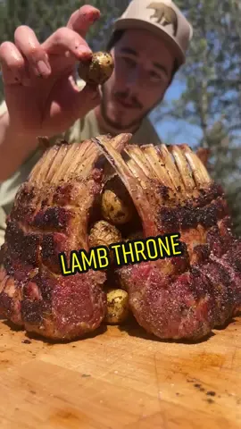 Greek Lamb Throne 🇬🇷🐑👑 #greekfood #lambchops #grilling #lamb #tzatziki 