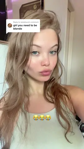 Replying to @isladeluca Can somebody please share you experience of dyeing hair blonde? 🙌🏻 #tiktokfilter #blondehairfilter #fyp #hairdyesplit #blondehairblueeyes 