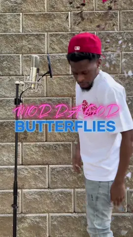 BUTTERFLIES OUT NOW LINK IN BIO ❗️❗️🦋🦋 GO STREAM ❗️#fyp #rapper #liveperformance #superstarpride #mommadontworry #hiphop #jcole #russ #toosii #larussel 