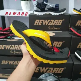 langsung order aja boskuh #sandalgunung #sandalpriaoriginal #sandalpriadewasa #sandalterbaru 