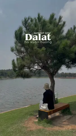 một buổi sáng yên bình bên hồ xuân hương... #fpy #dalat #hoxuanhuong #dicungtiktok #LearnOnTikTok #xuhuongtiktok #summervibes #summertime 