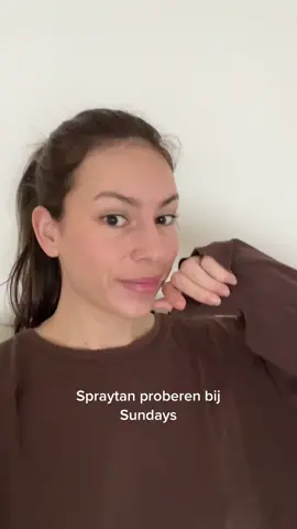 Spraytan proberen bij Sundays #sundays #spraytan #ispray #Vlog 