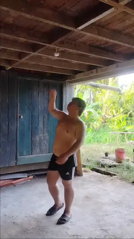 senja tai anjing😝😝